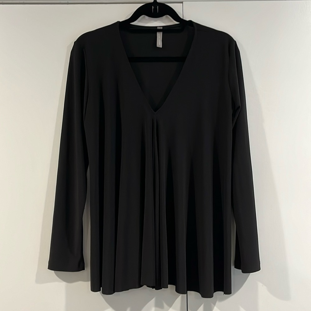 Last Tango Women’s Long Sleeve Blouse - black